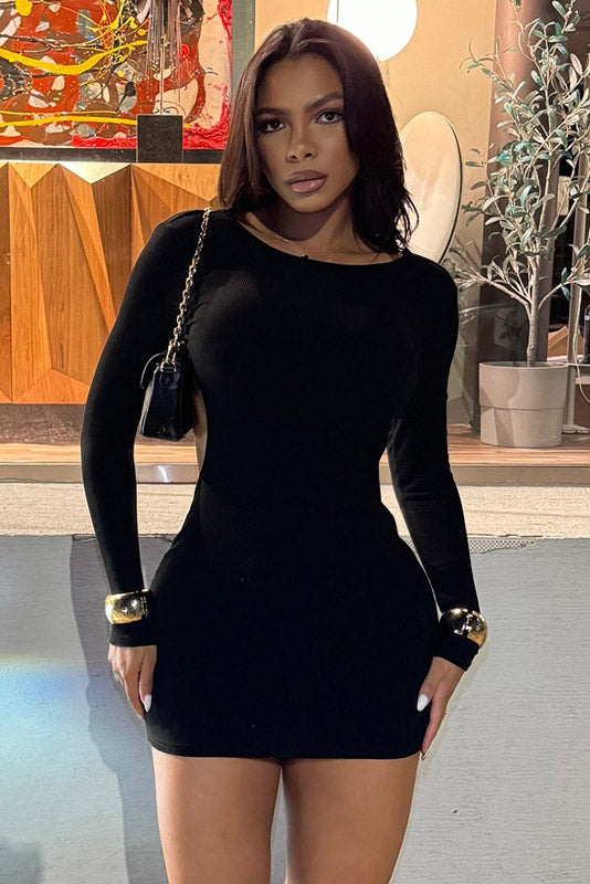 Vestido Mini Sem Costas de Cor Sólida e Arrojado