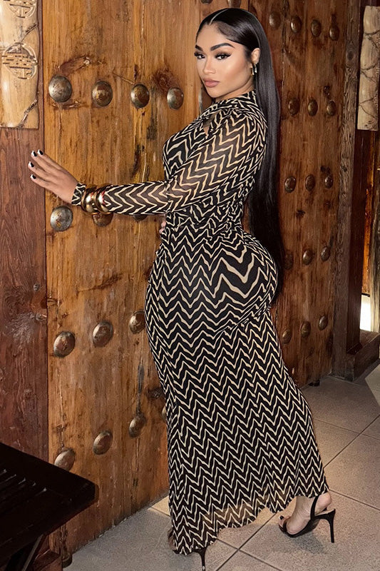 고딕 퀸 시어 드레이프 맥시 드레스