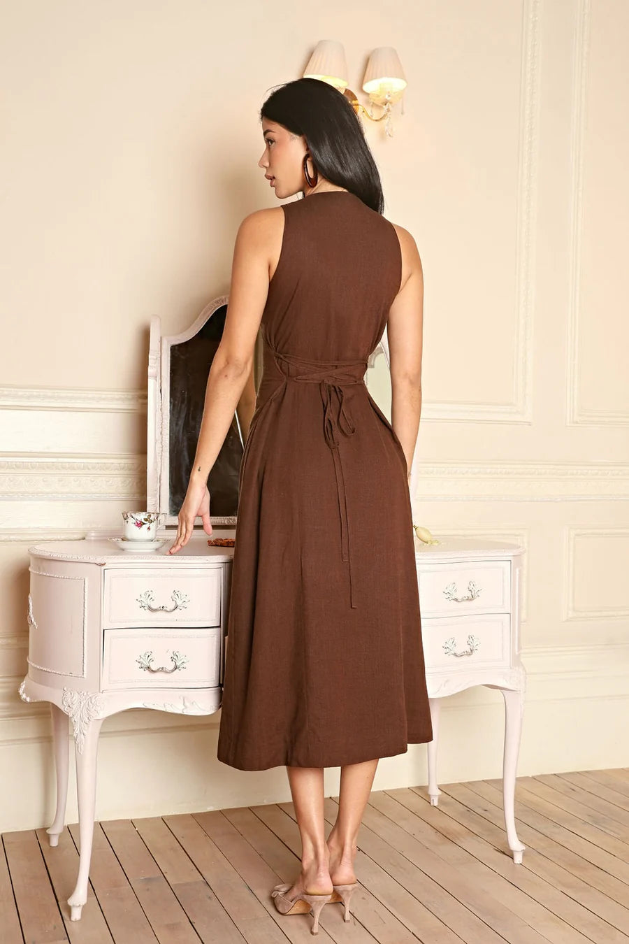 Farmwife Linen Dress