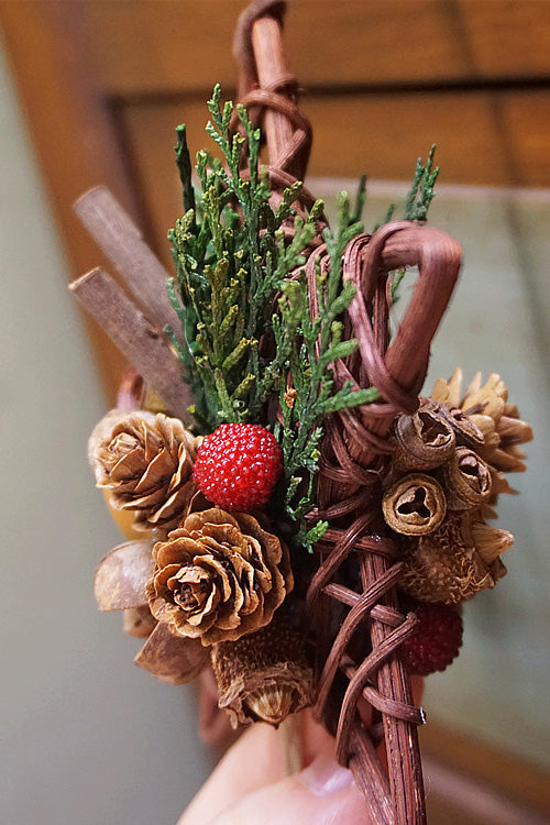 Julepynt anheng - Forest Pine Cone Bell Bil hengende