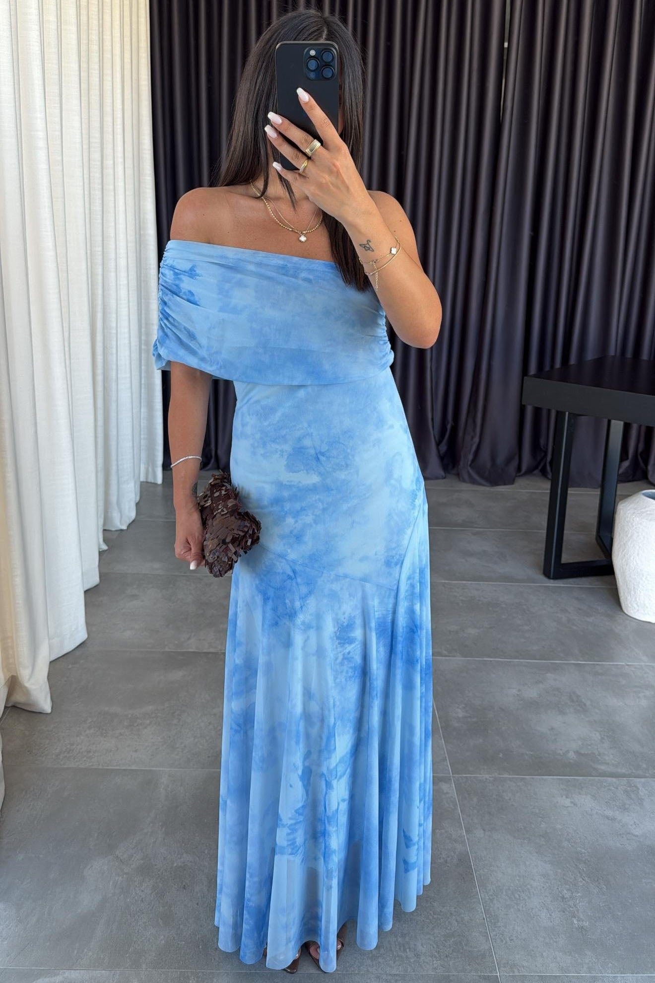 Statement Irregular Tie-Dye Chic Maxi Dress