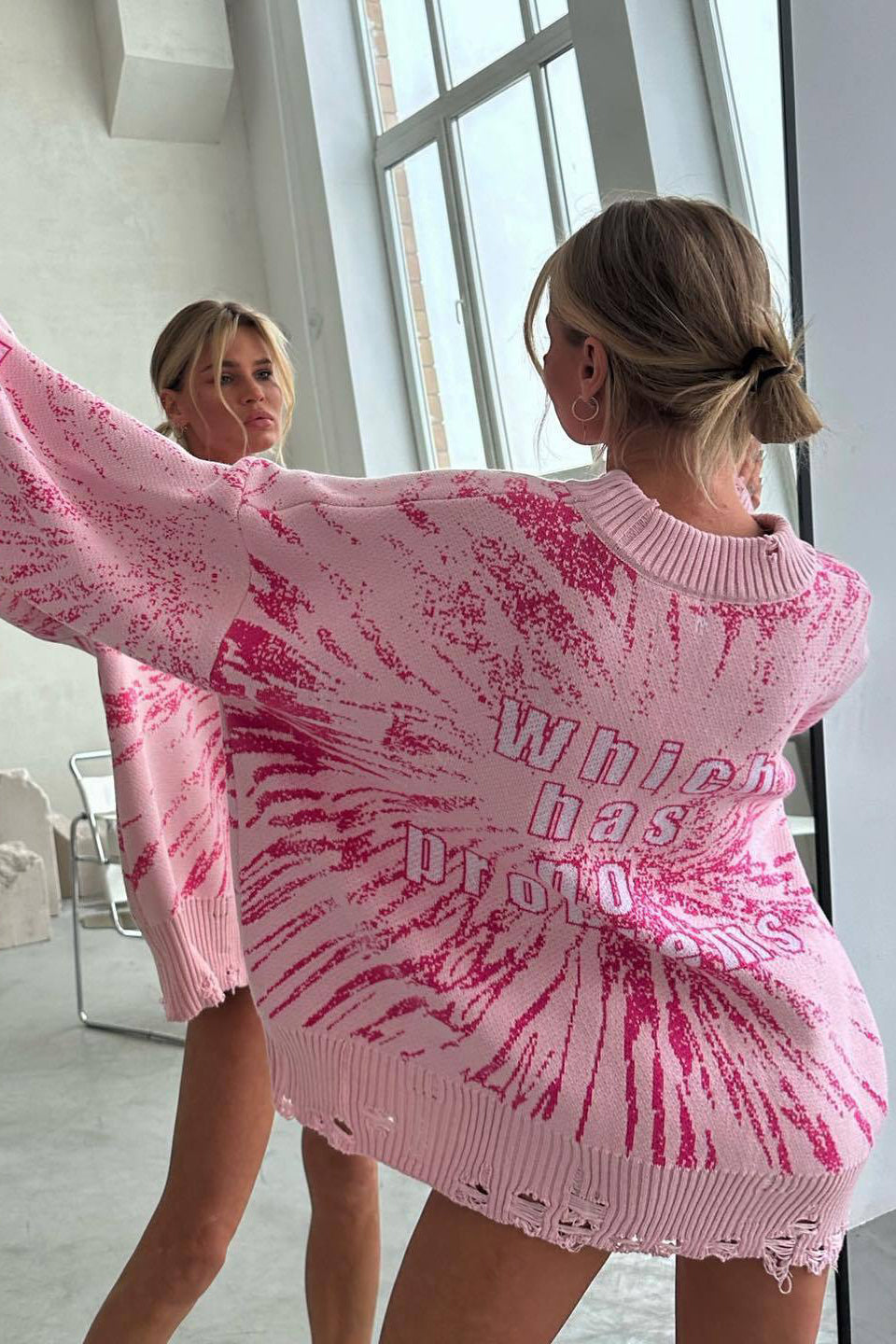 Abito lungo svasato con pizzo ricamato Joa