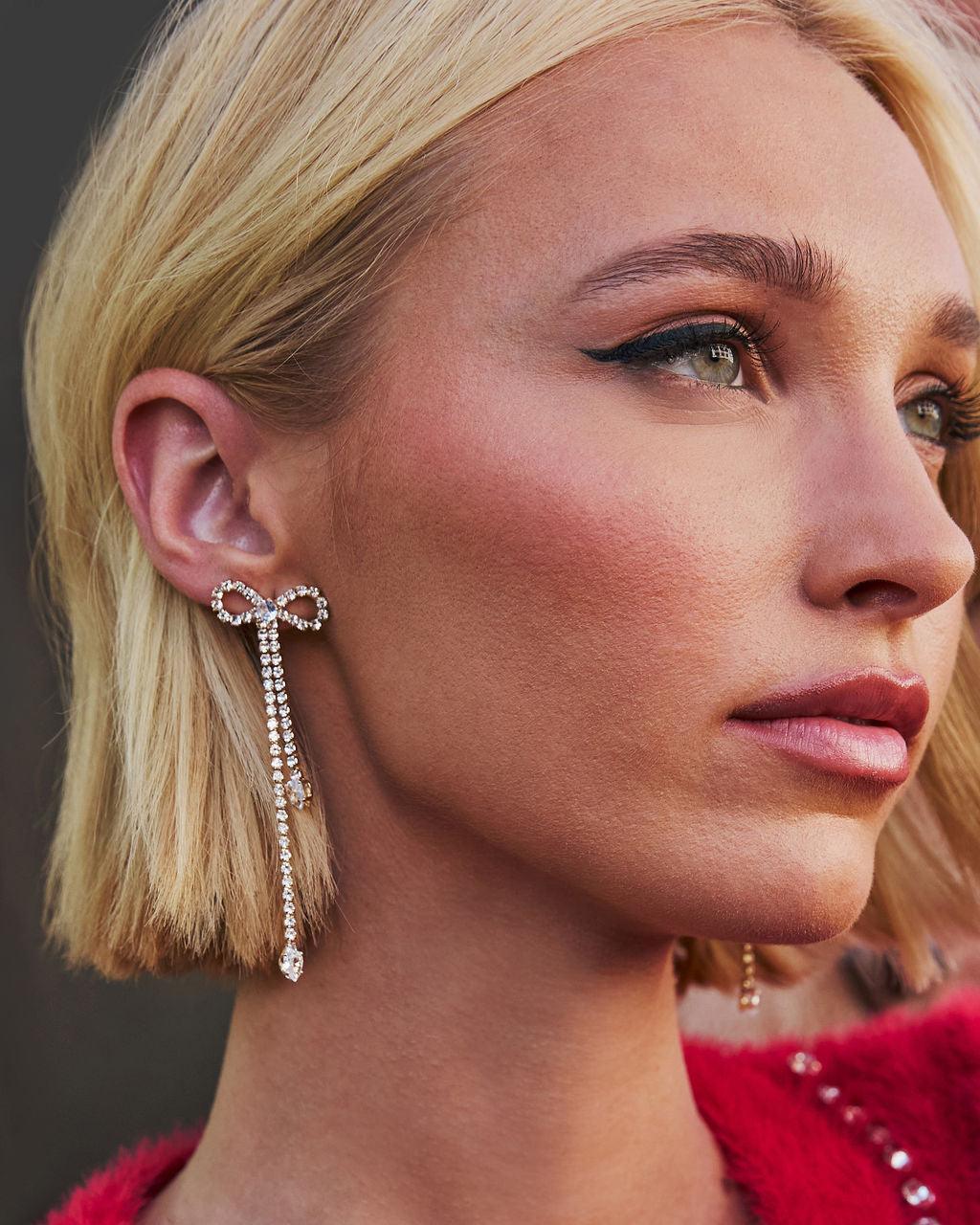 Boucles d'oreilles nœud en strass Final Touch