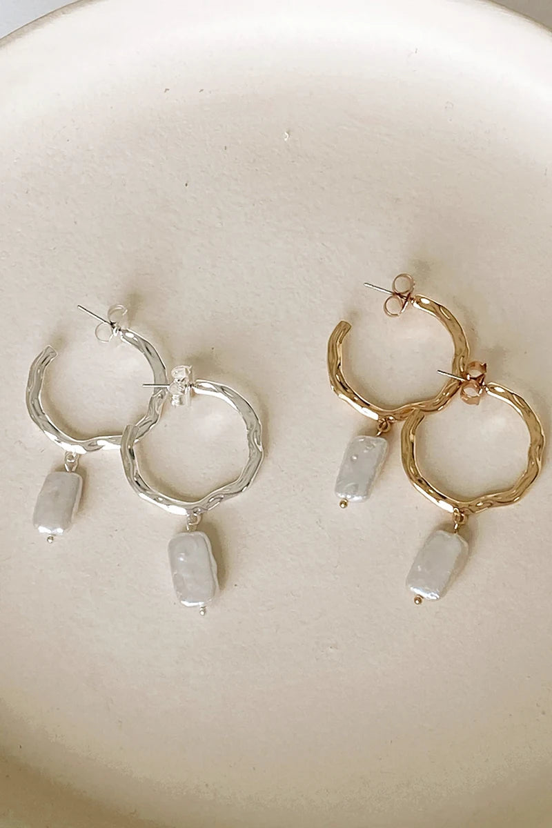 Beaten Metal Pearl Drop Hoops - Gold/Cream