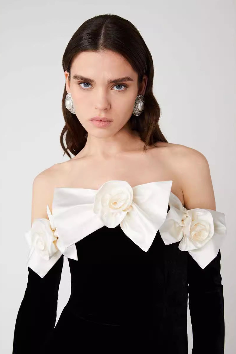 Lara Bowtie Off-shoulder Velvet Maxiklänning