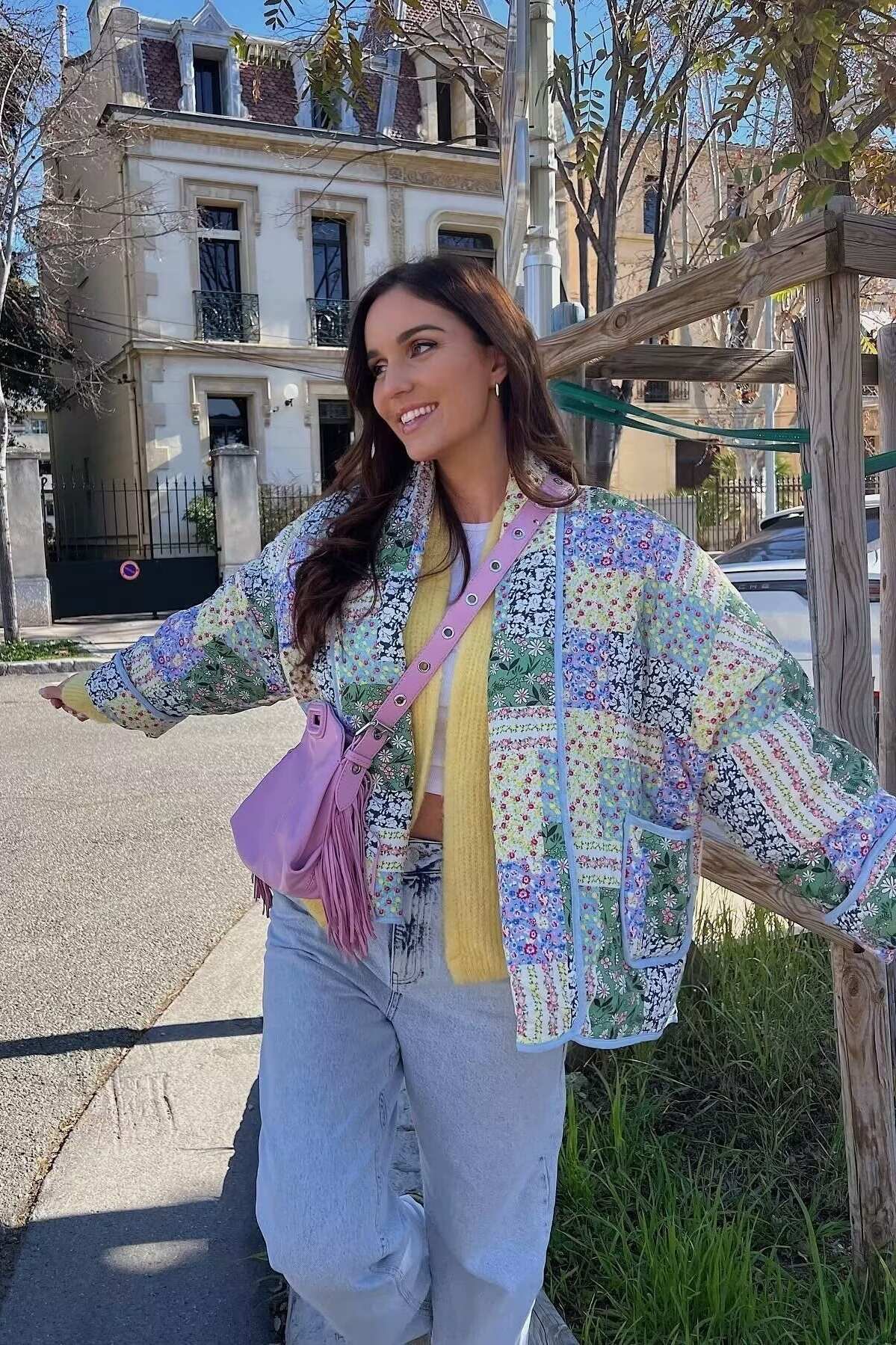 Veste en coton à motifs fleuris