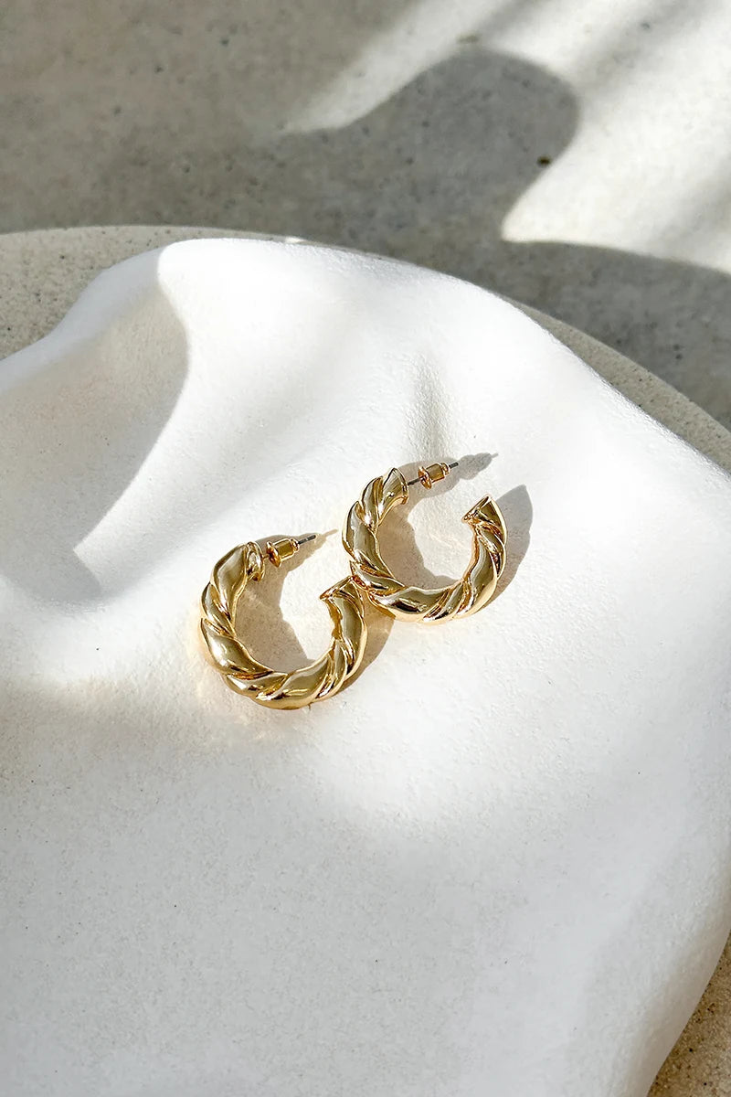 Amalie Hoop Earrings - Gold