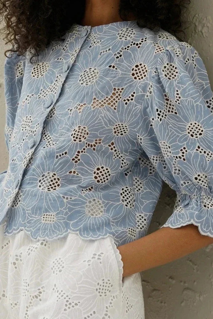 Elegant Broderier Blouse