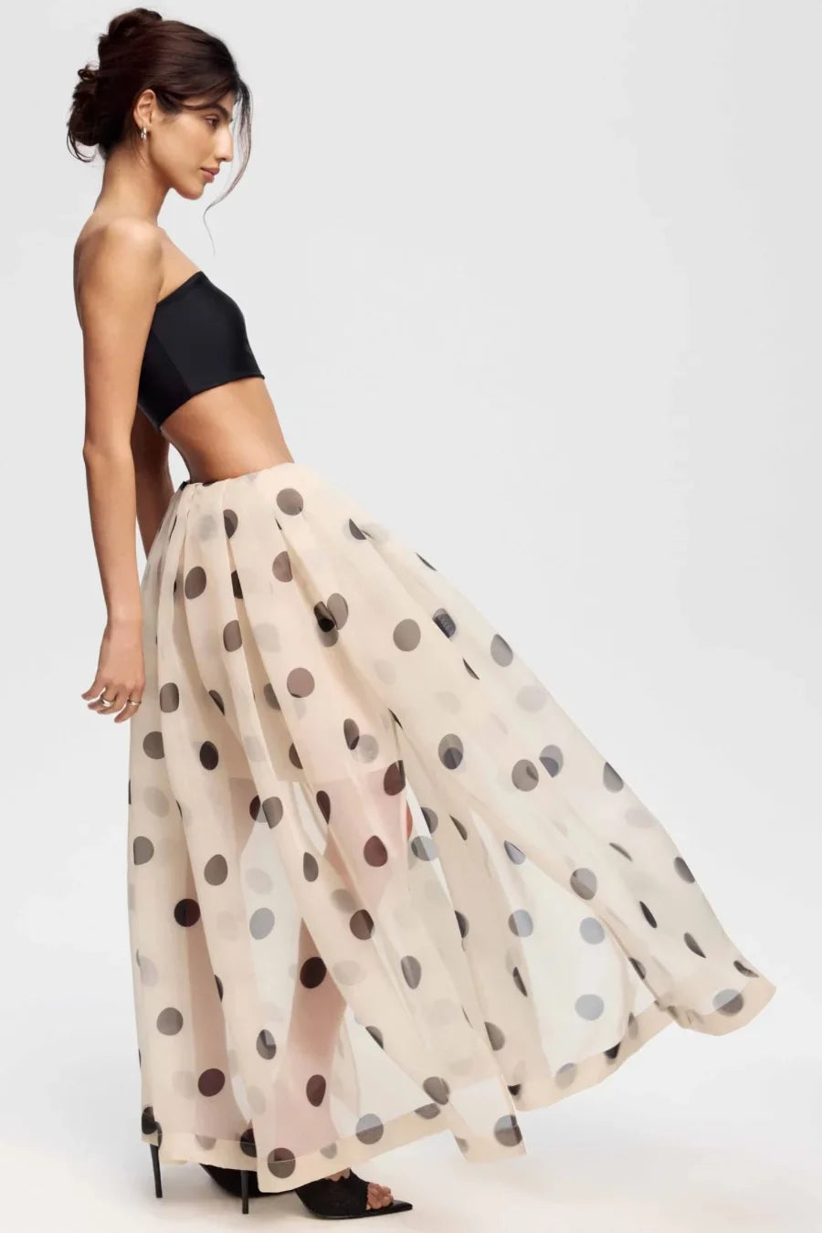 Gonna lunga trasparente beige a pois
