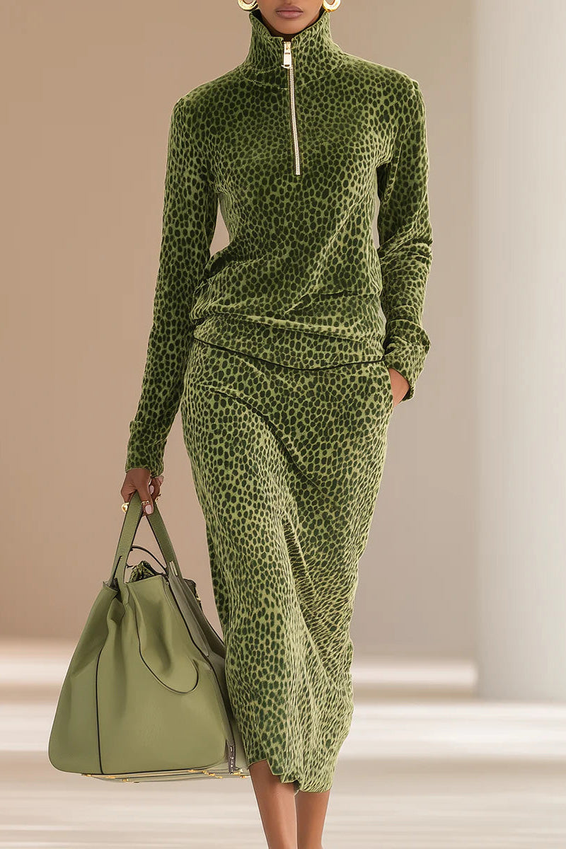 Retro Leopard Print Stand Collar Velvet Top + Skirt Set