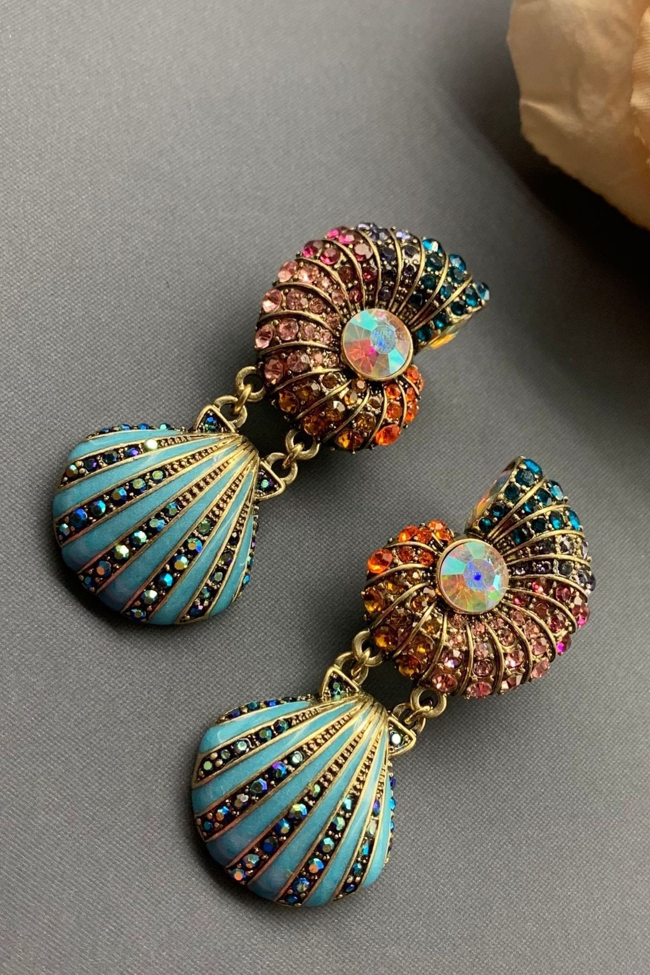 Pendientes Amalia Flicker Shell