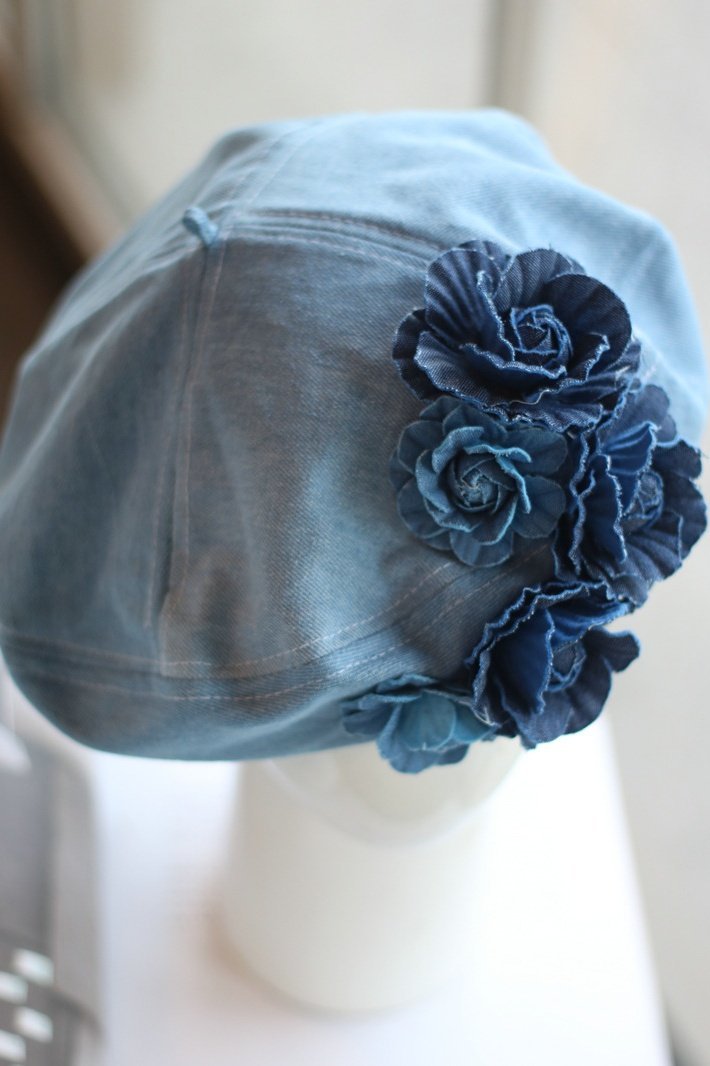 Cappello basco in denim Camellia