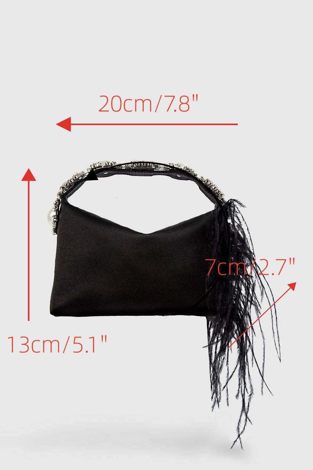 Sac à bento en satin avec plumes et diamants