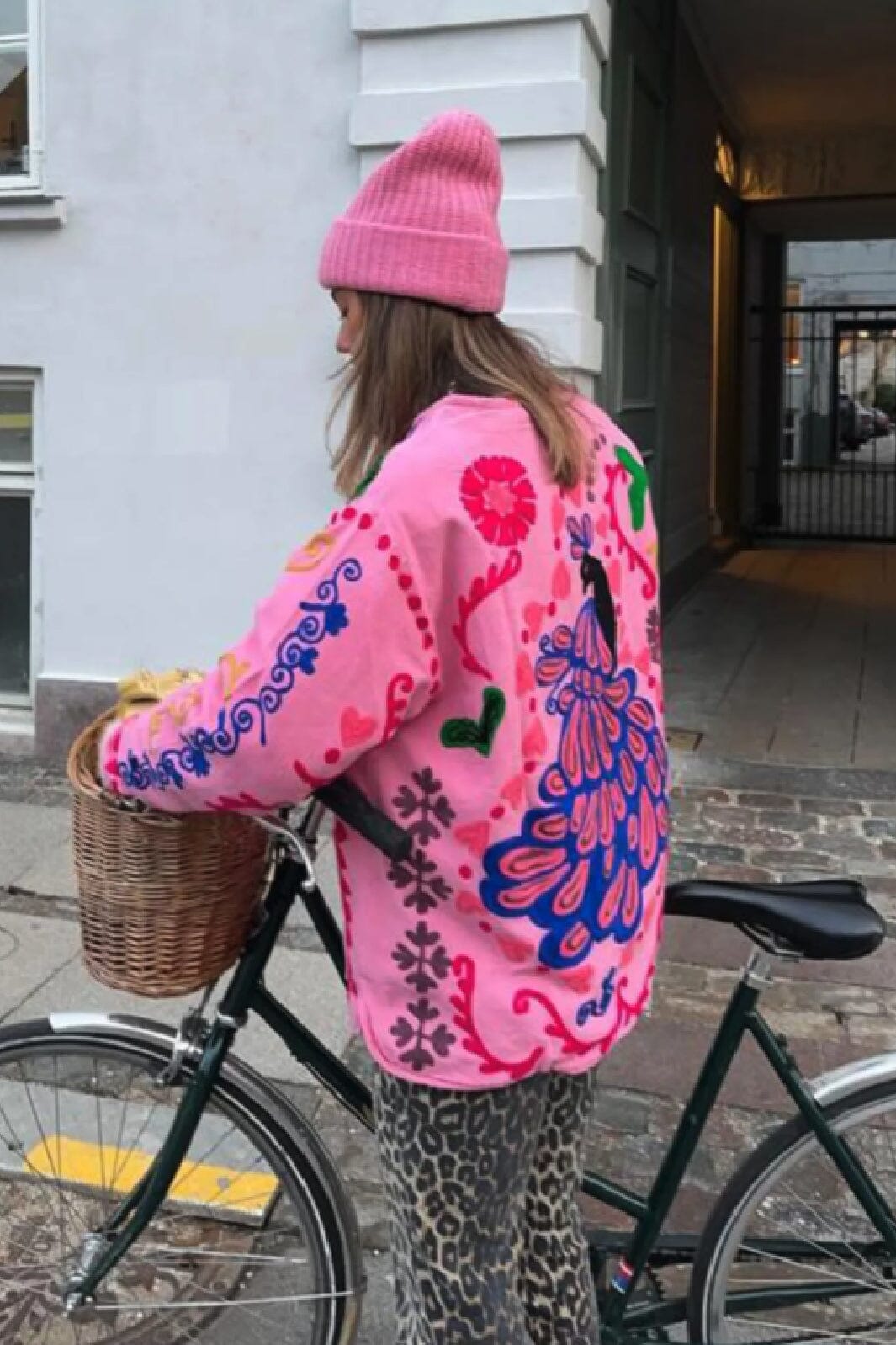 Bonita chaqueta con bolsillo y estampado floral