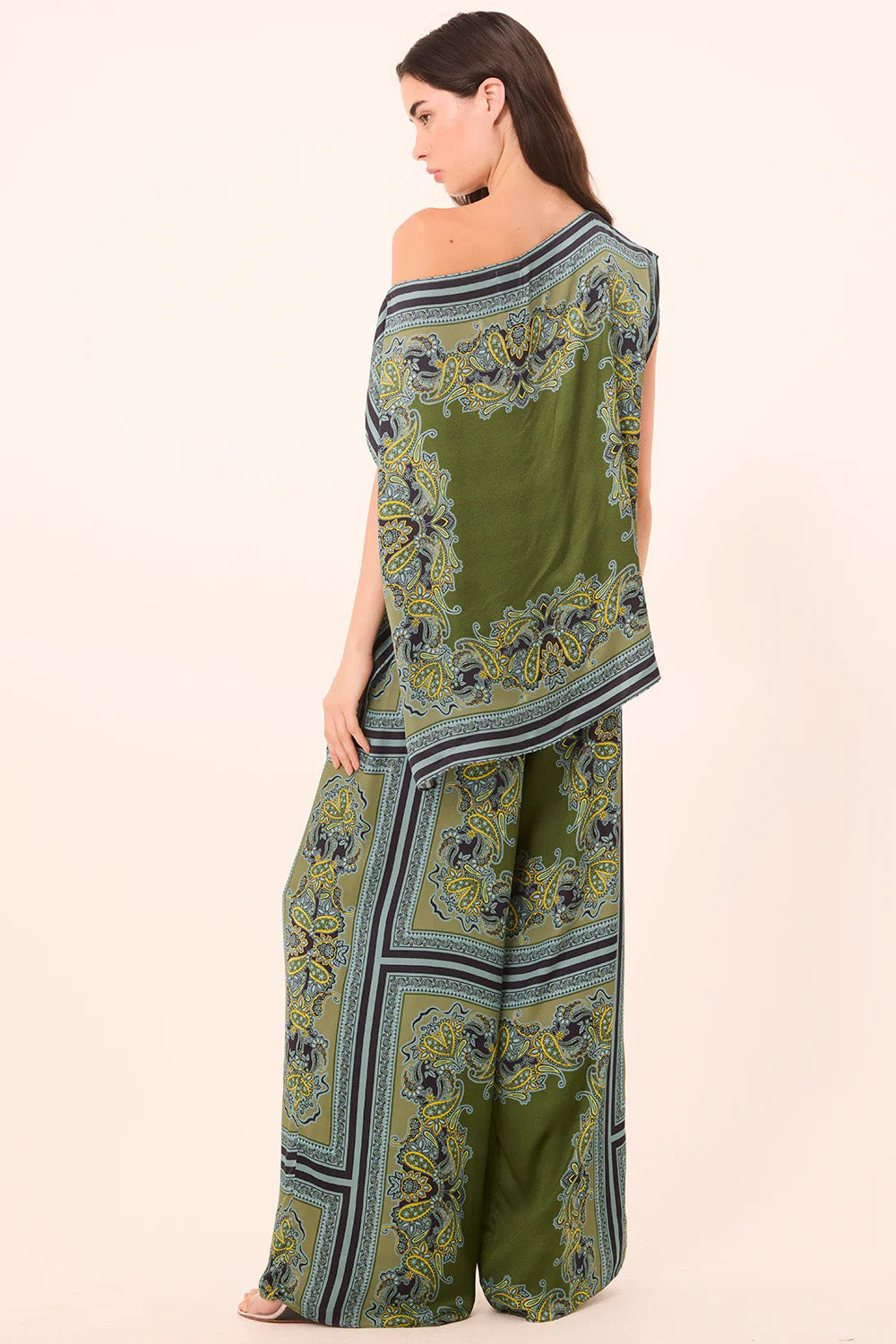 Completo pantaloni con stampa pappagallo floreale navy