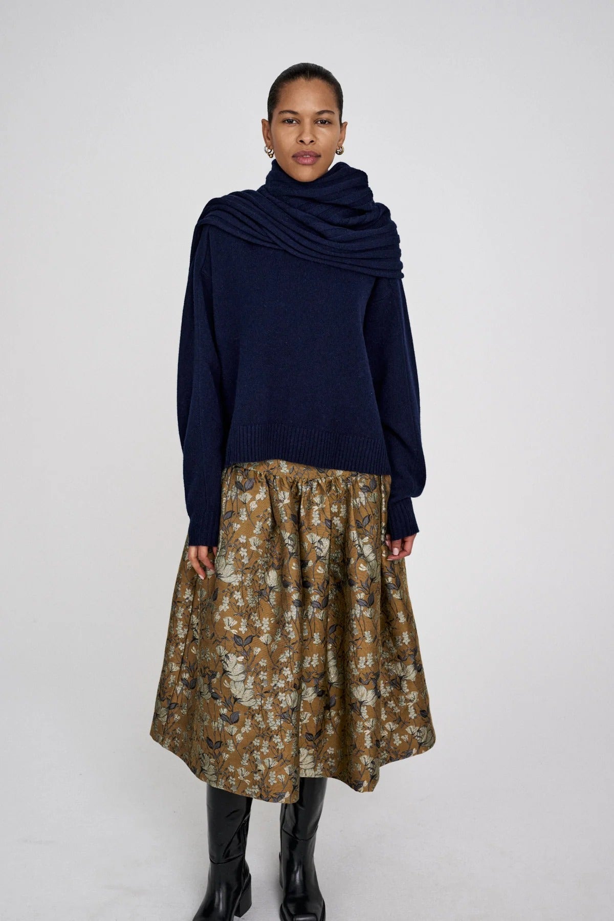 Jacquard Midi Skirt | Golden Combo