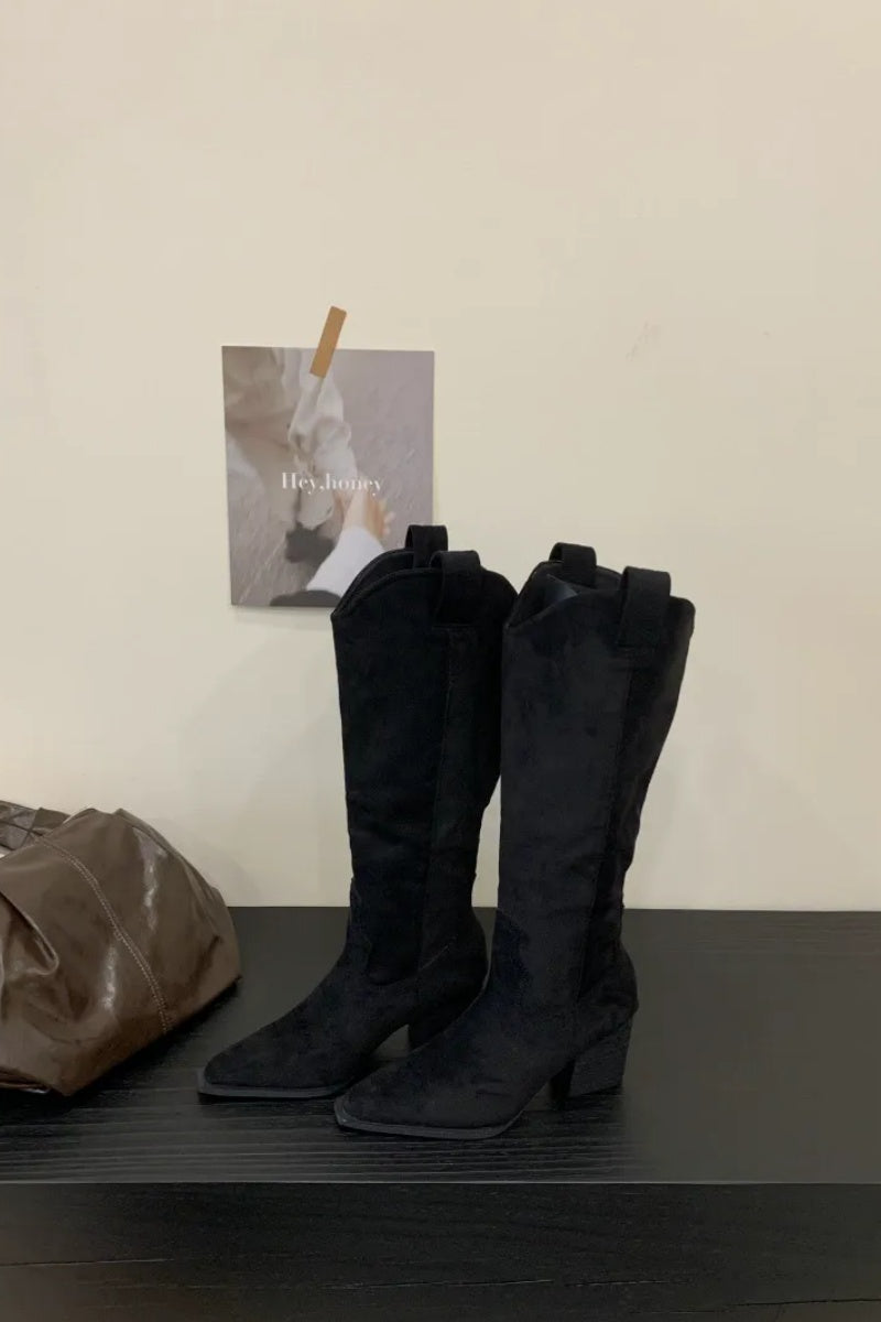 V-Neck Chunky-Heeled High-Top Knight Boots