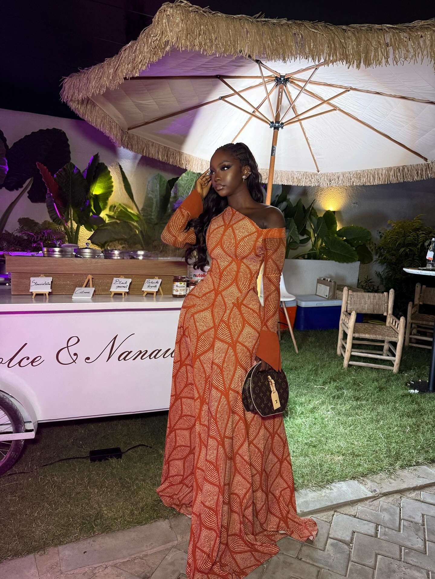 Chic Geometric One-Shoulder Maxi Dress