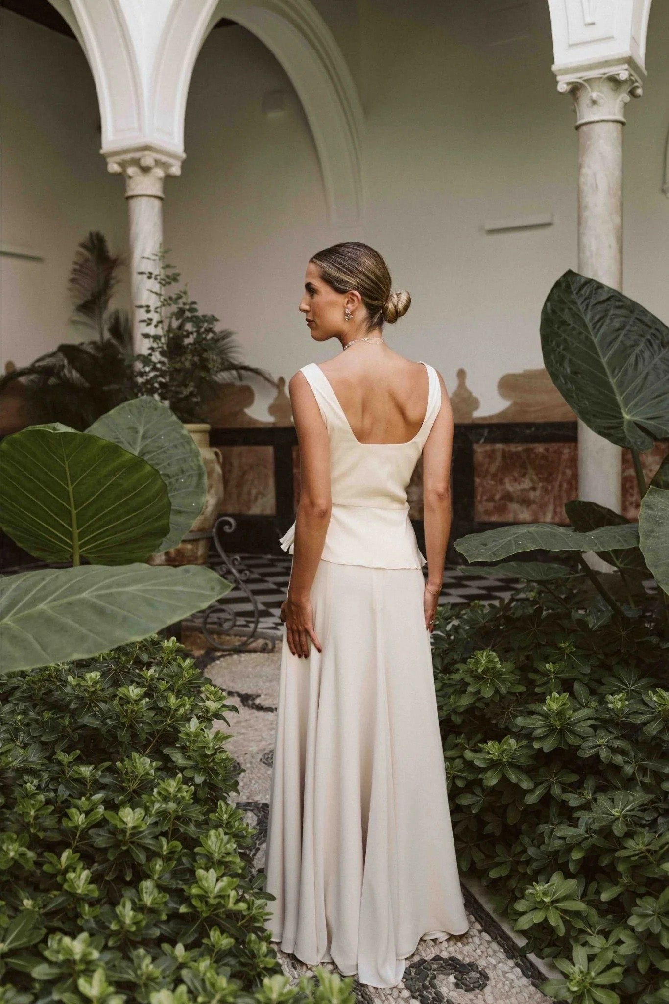 Ärmellos Halter Taillebetountes Spëtze-Jupe Set