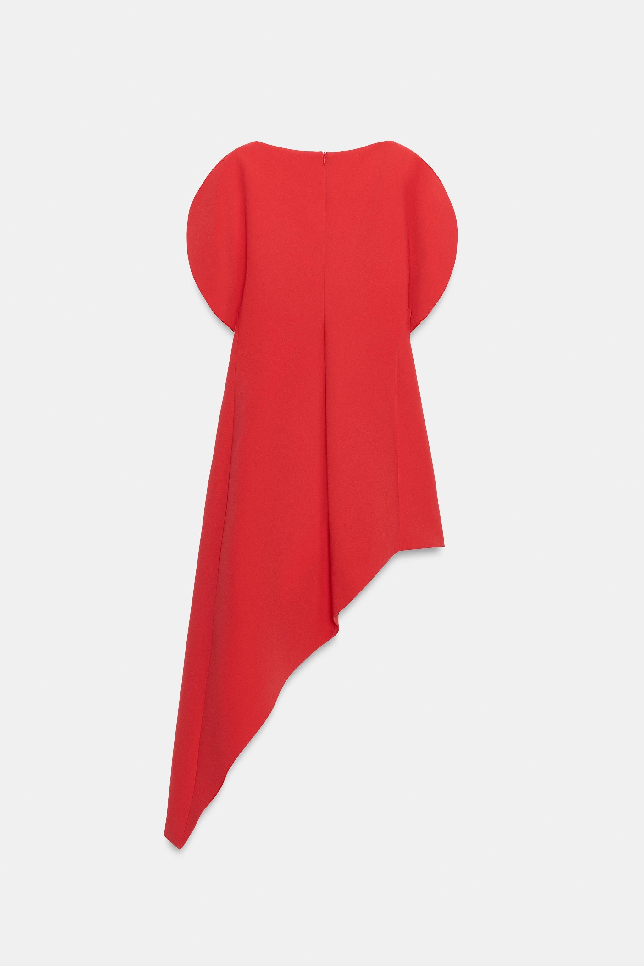 Vestido midi rojo estructurado moderno