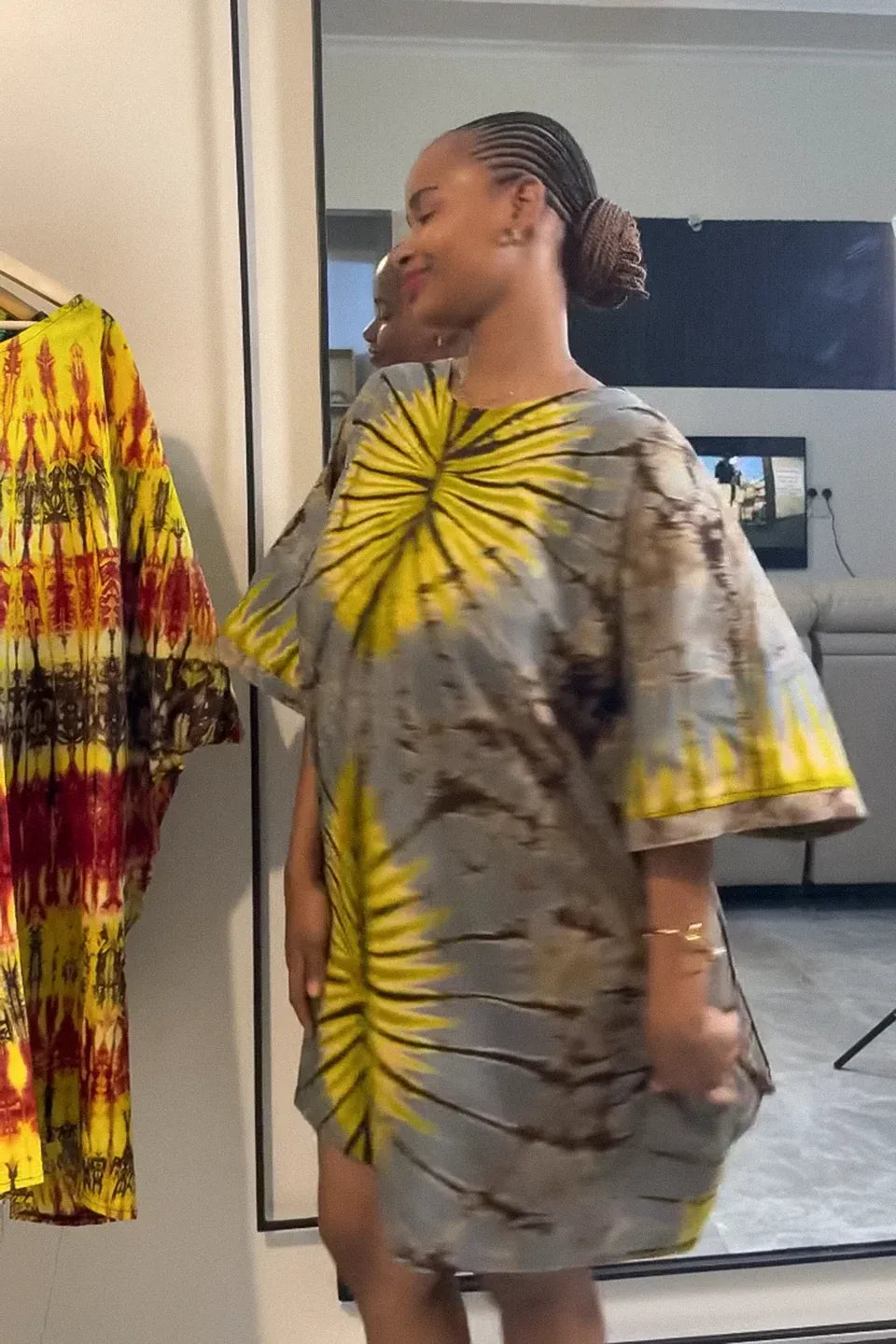 Soyut Bağlamalı Kaftan Mini Elbise