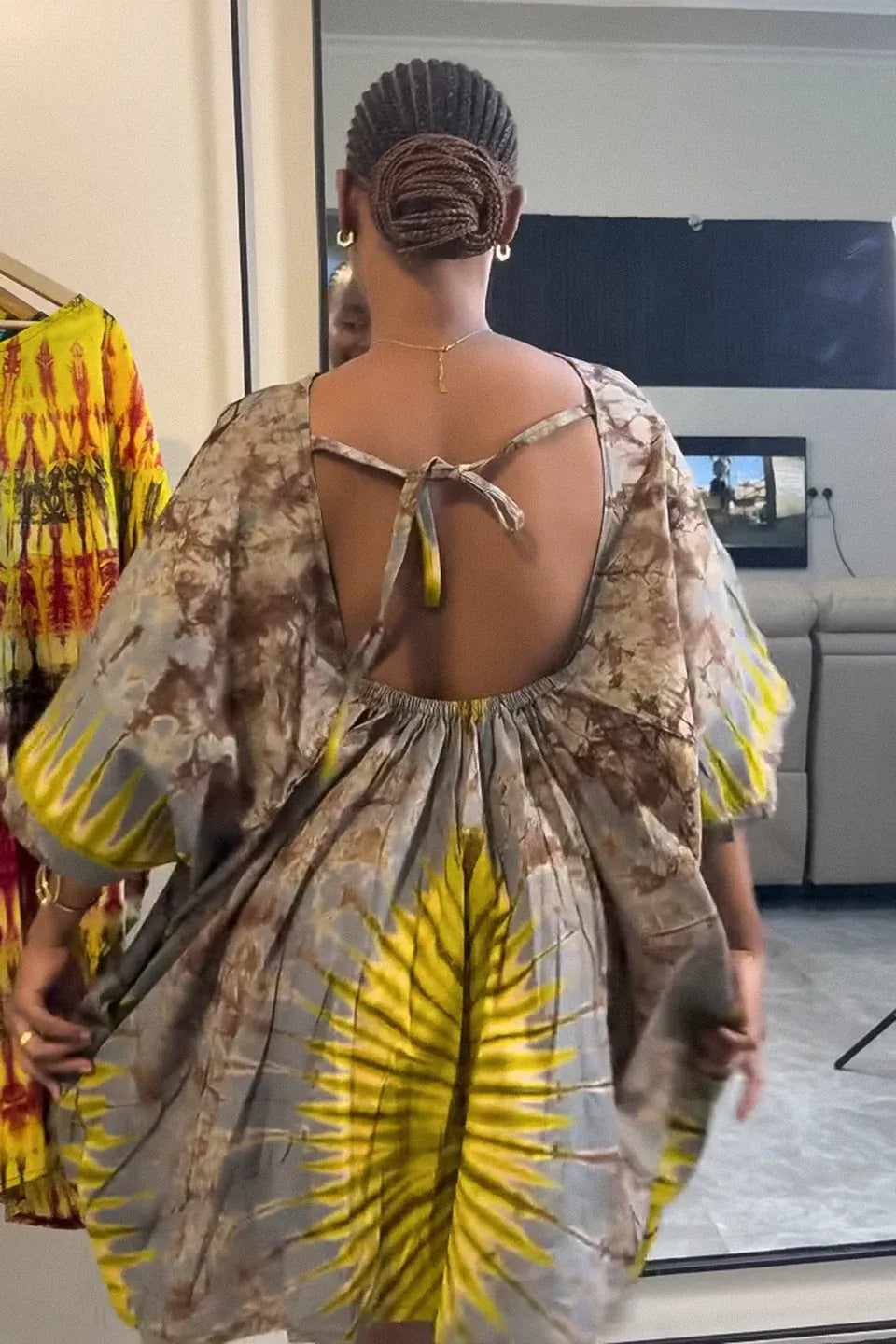 Soyut Bağlamalı Kaftan Mini Elbise