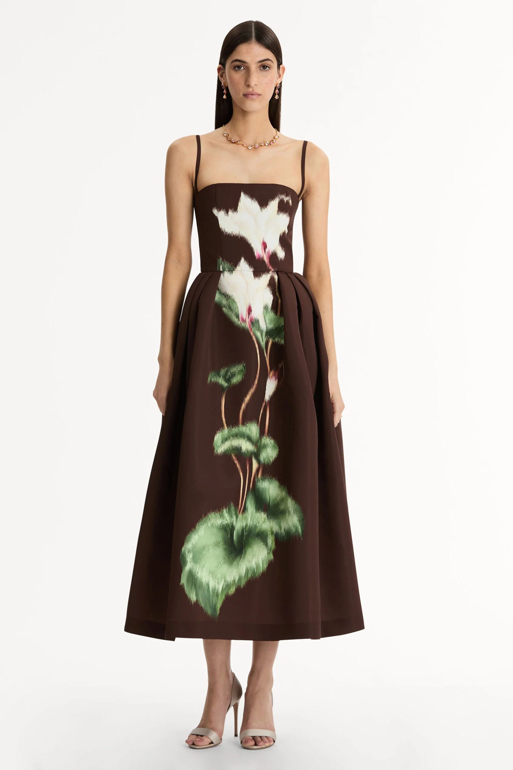 Liquid Bronze Asymmetrische Maxi-jurk met Staart