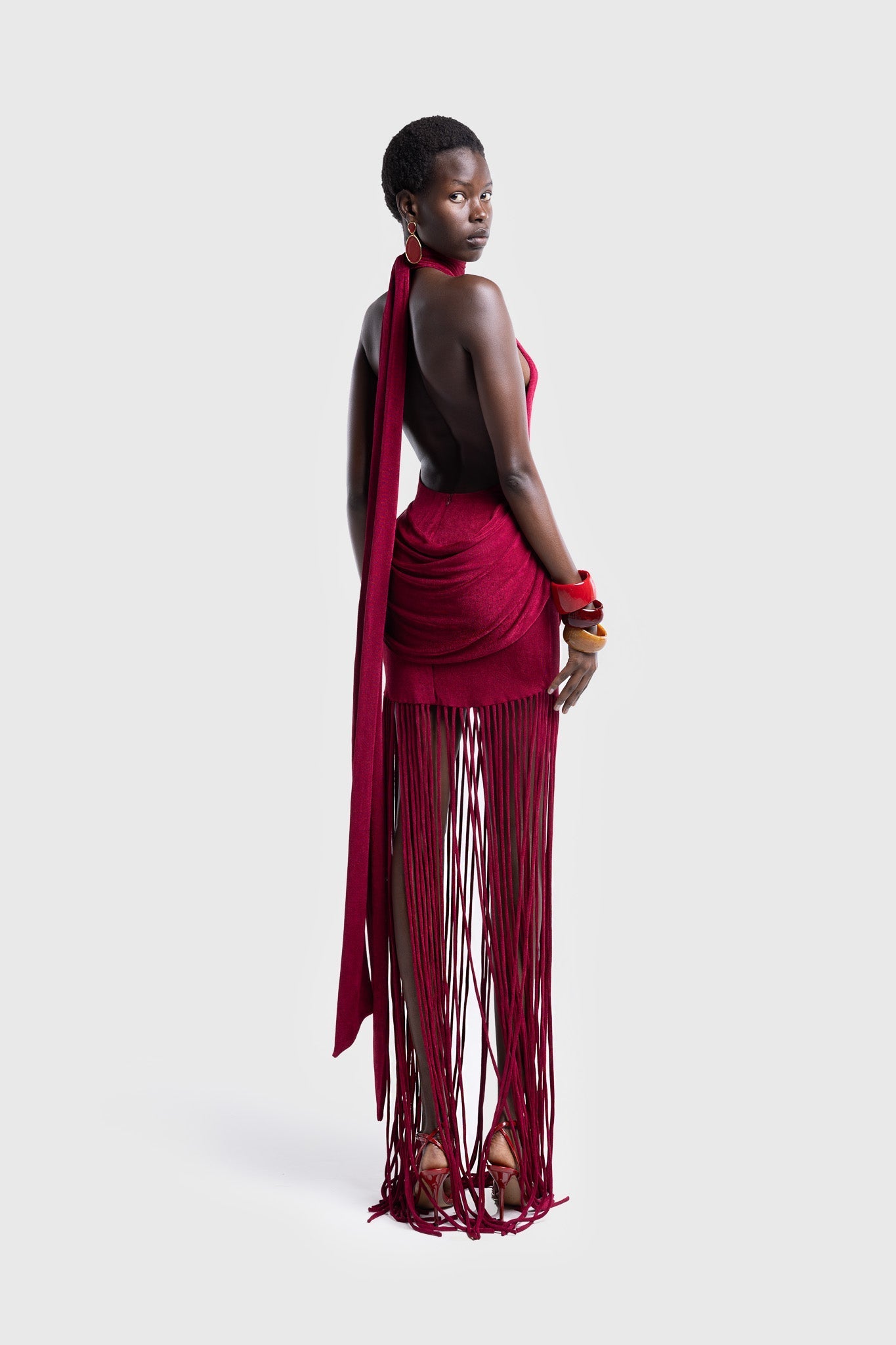 Azurblaues Rand-Halo-Maxikleid