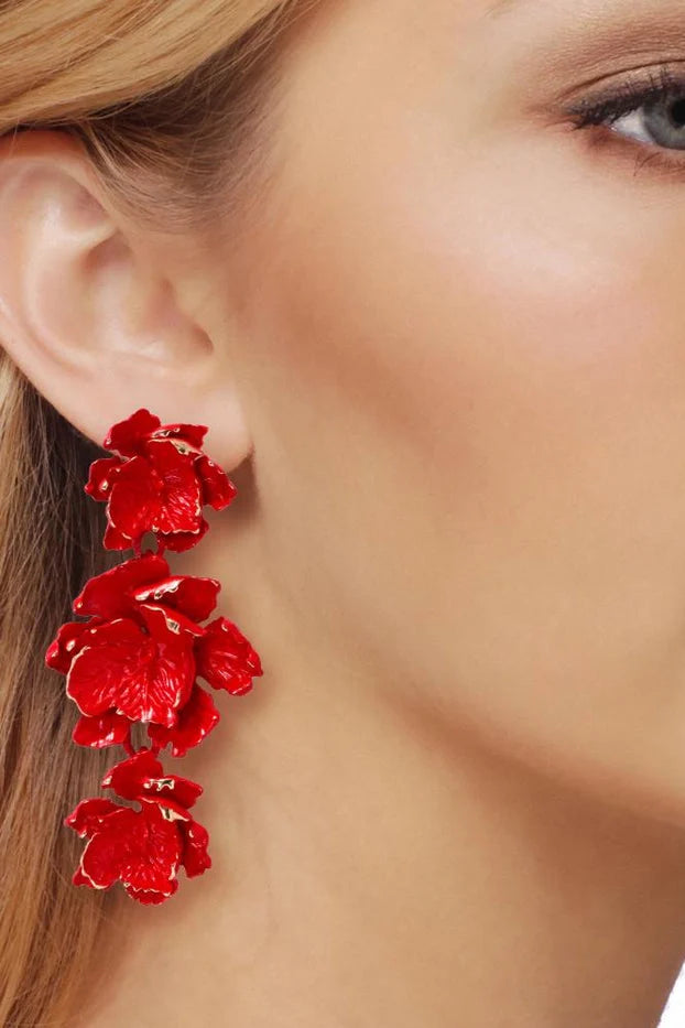 Pendientes de flores de Phyllis Varnish